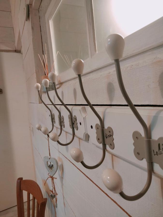 Chambre Familiale Anna "Mon Lit Au Pre" , Jusqu'A 4 Adultes Et 2 Enfants Avec Piscine Familles, Couples Ou Femmes Seulement Pontours Exteriör bild